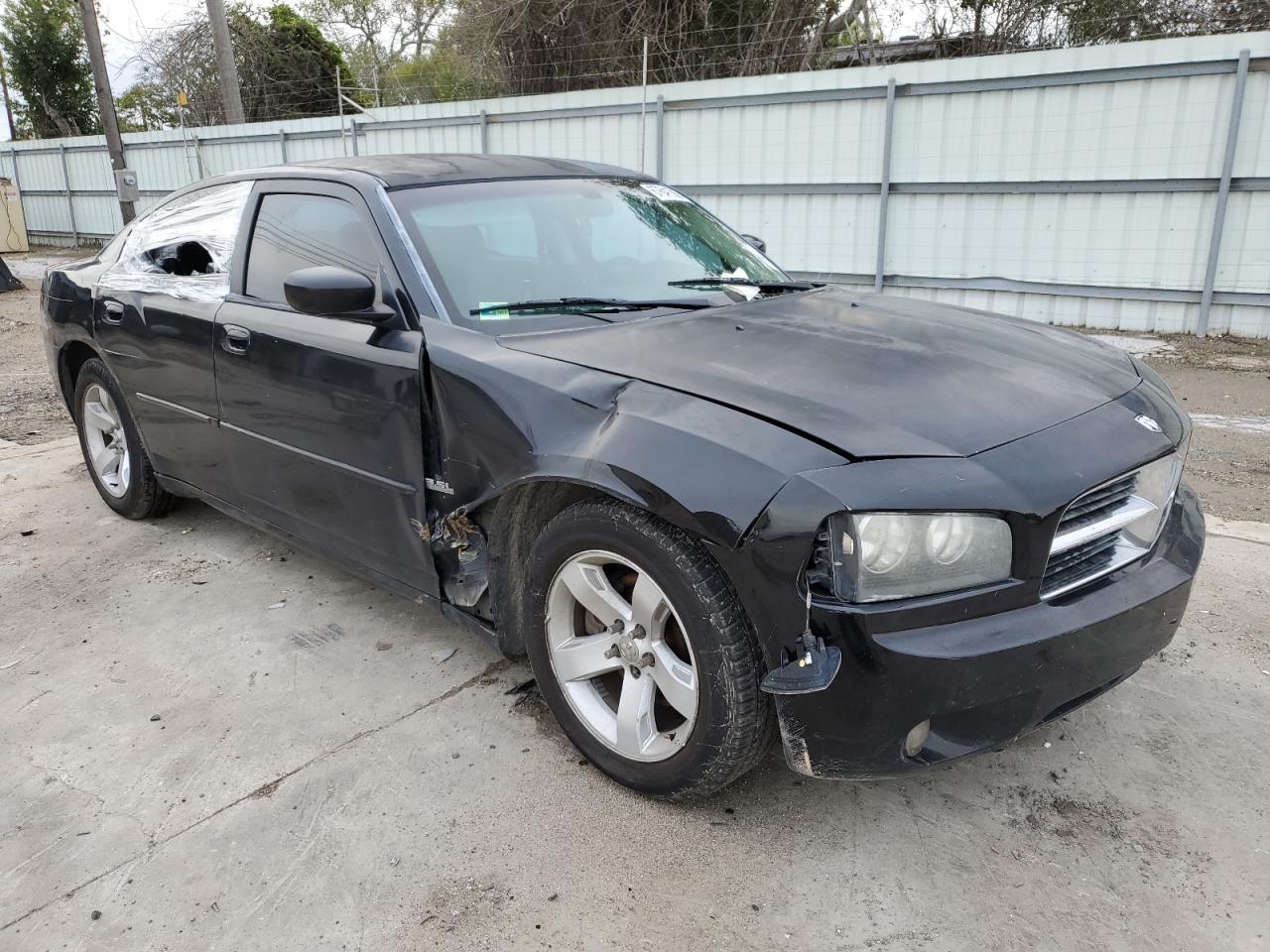 2010 DODGE CHARGER