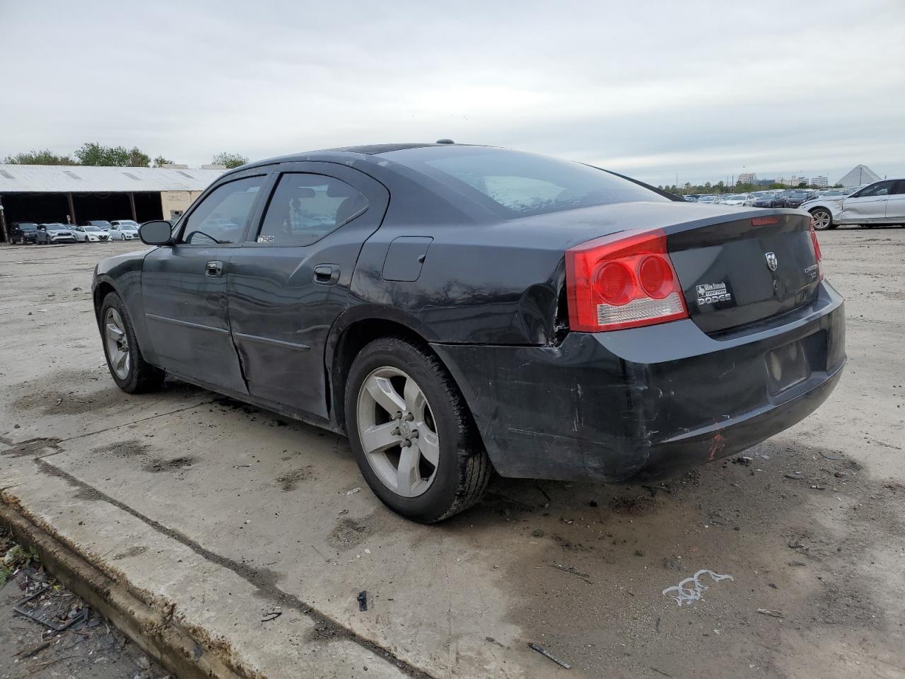 2010 DODGE CHARGER