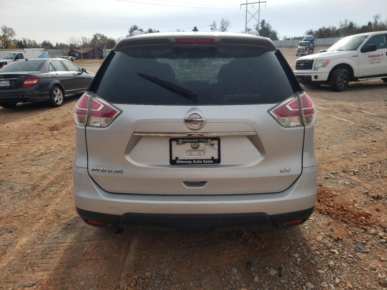 2015 NISSAN ROGUE