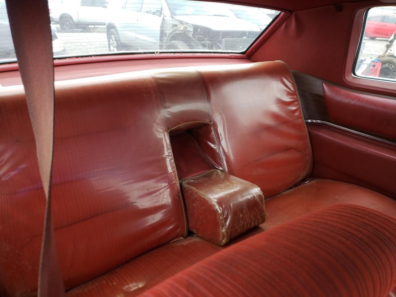 1976 CADILLAC Deville