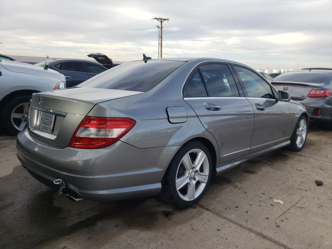 2010 MERCEDES-BENZ C-CLASS