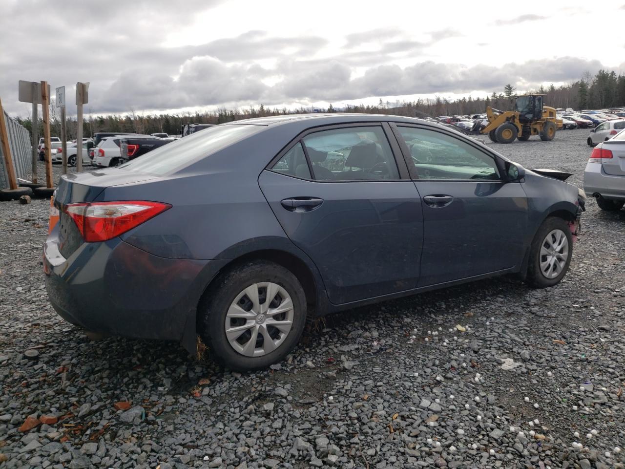 2015 TOYOTA COROLLA