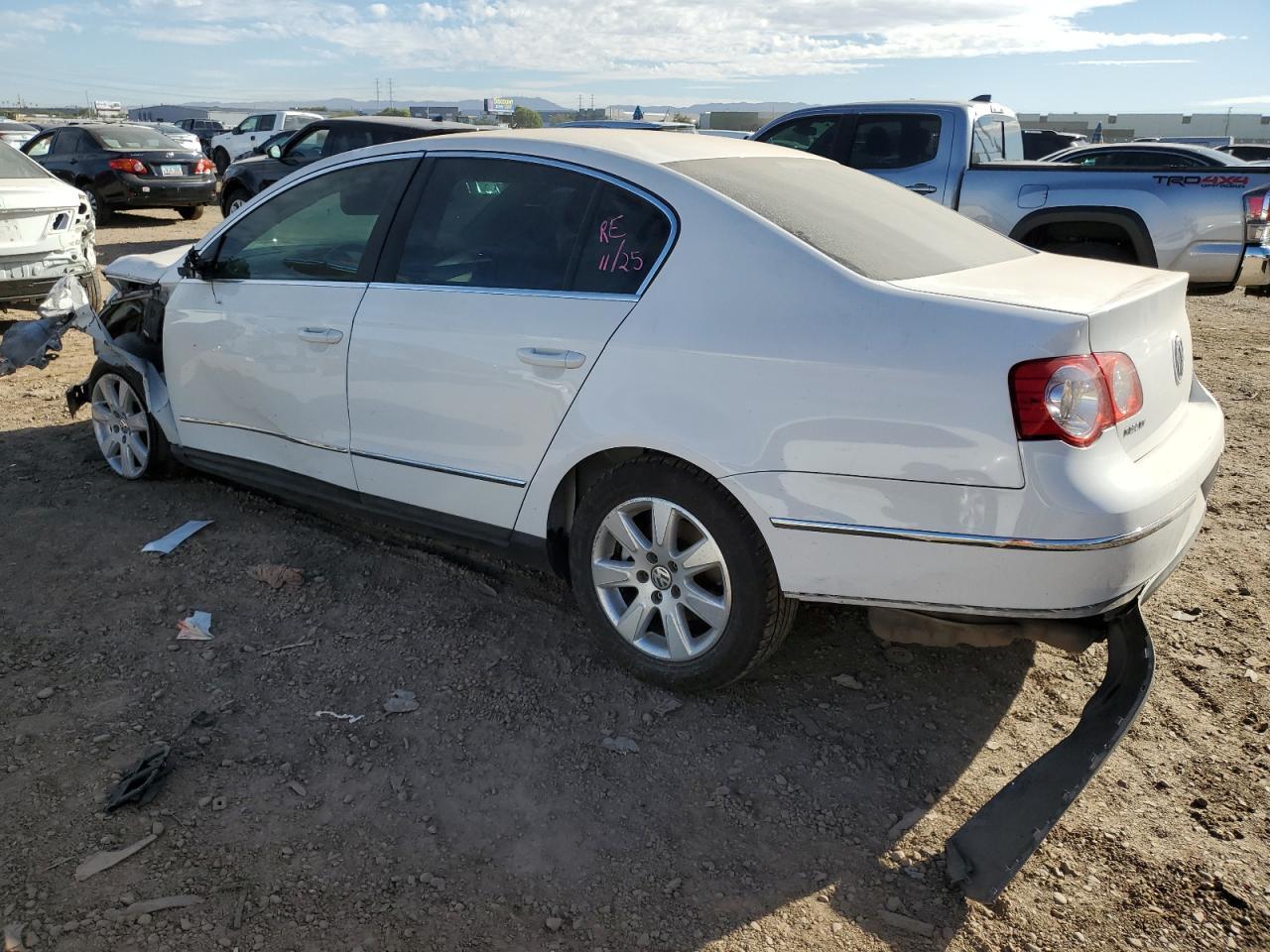2007 VOLKSWAGEN Passat