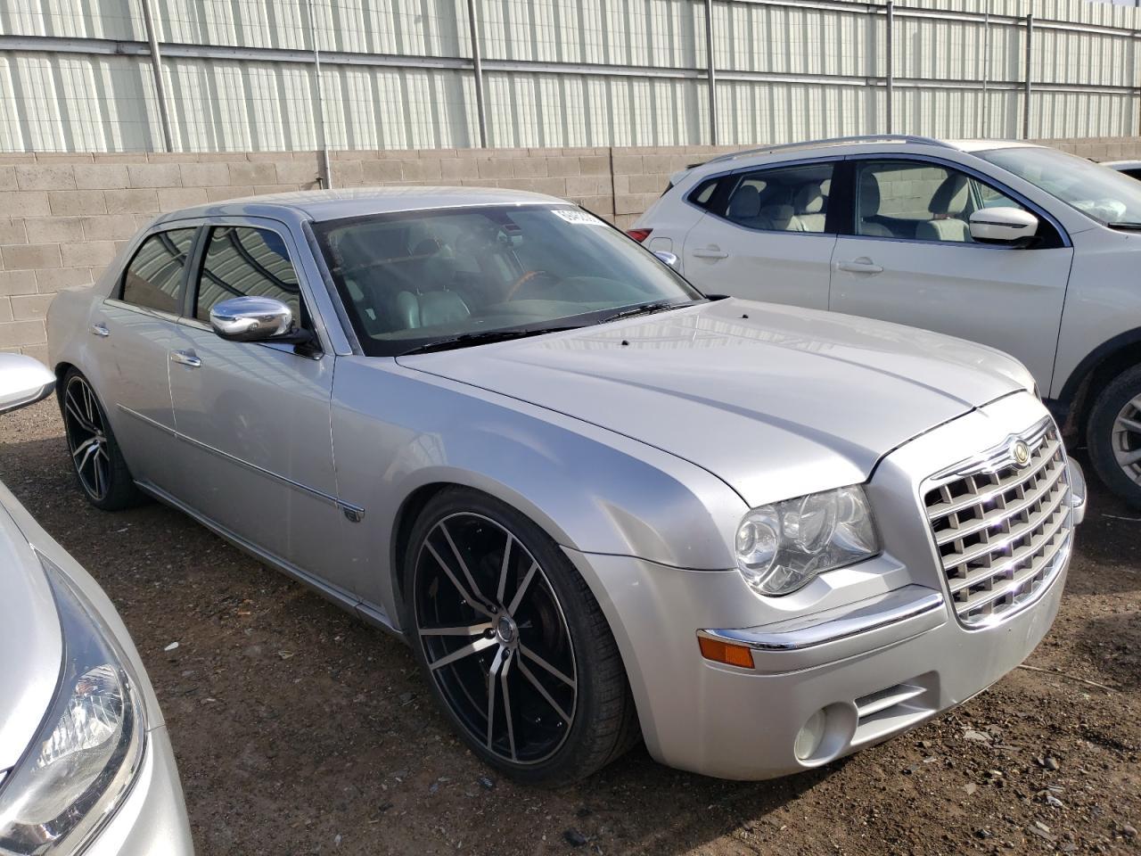 2006 CHRYSLER 300