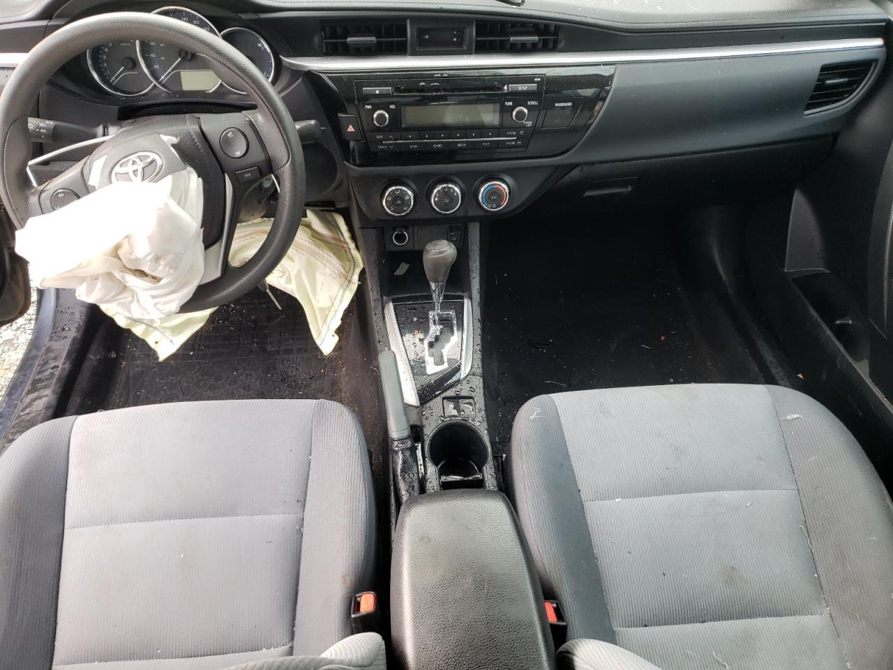 2015 TOYOTA COROLLA