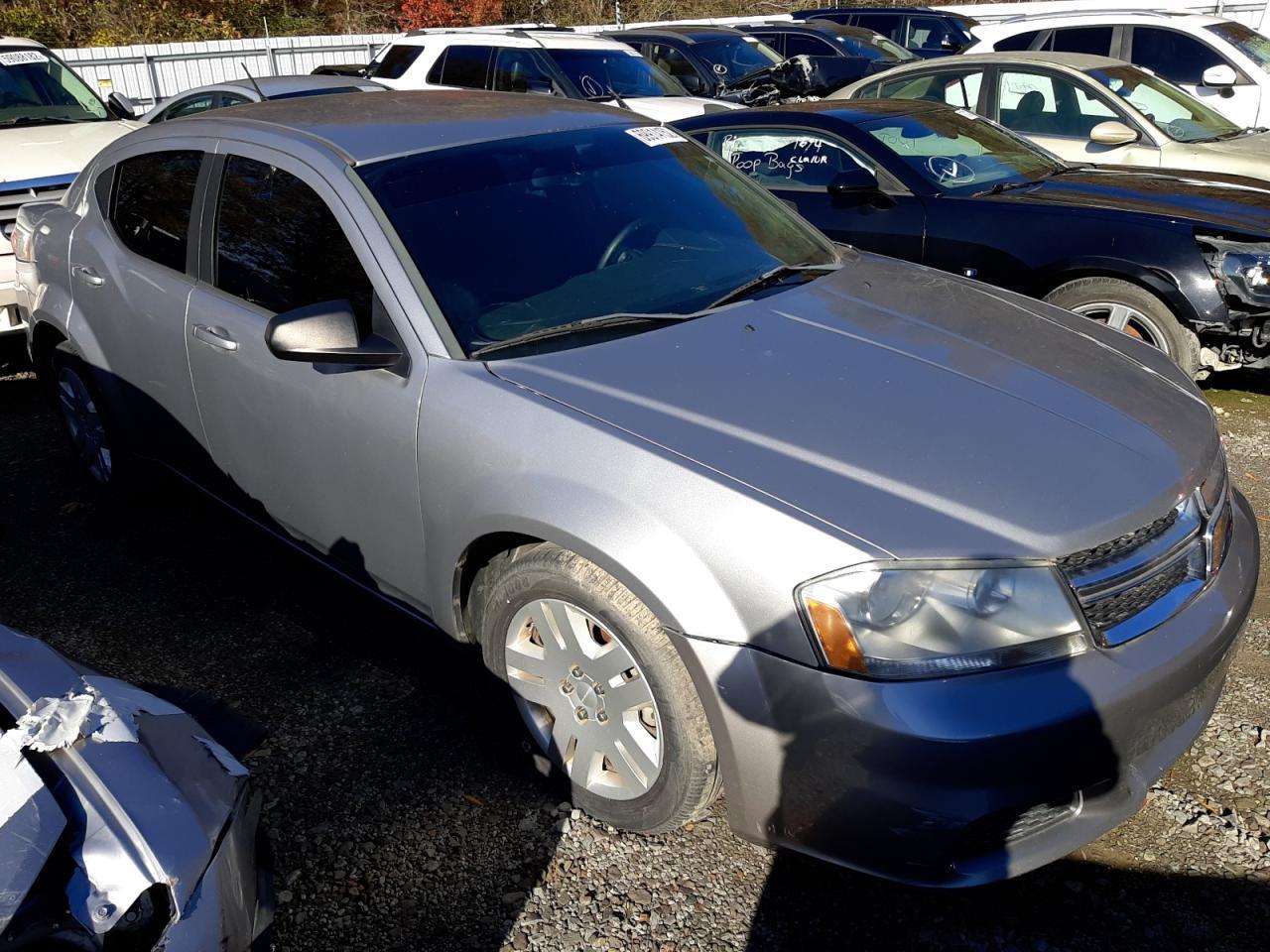 2014 DODGE Avenger