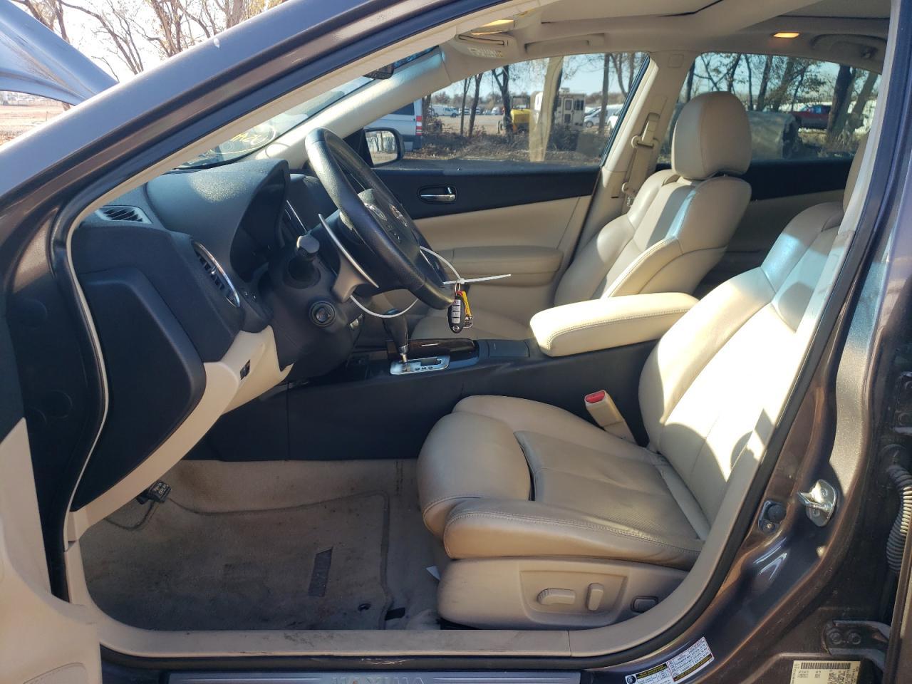 2013 NISSAN Maxima