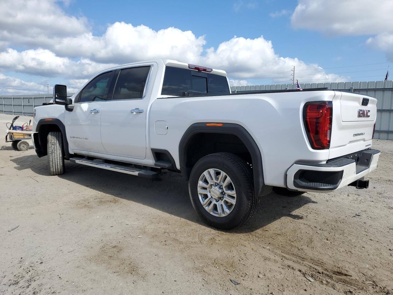 2020 GMC Sierra
