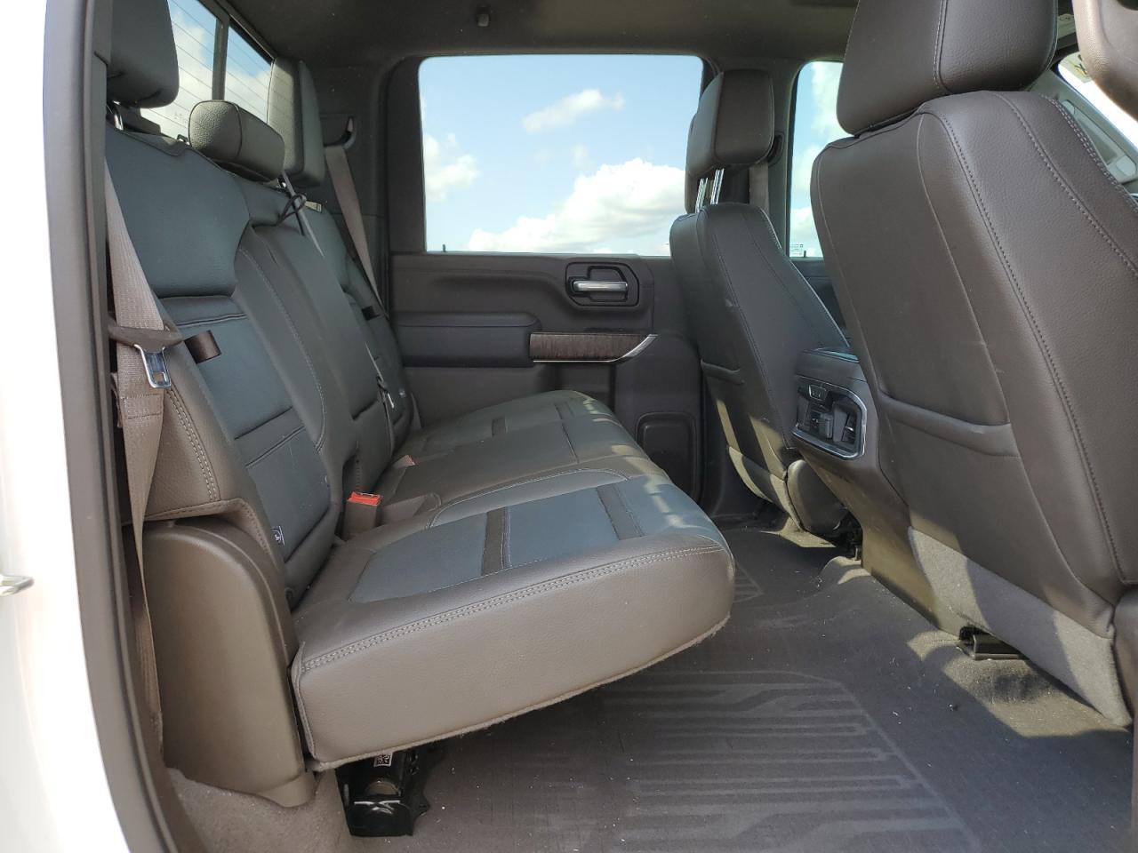 2020 GMC Sierra