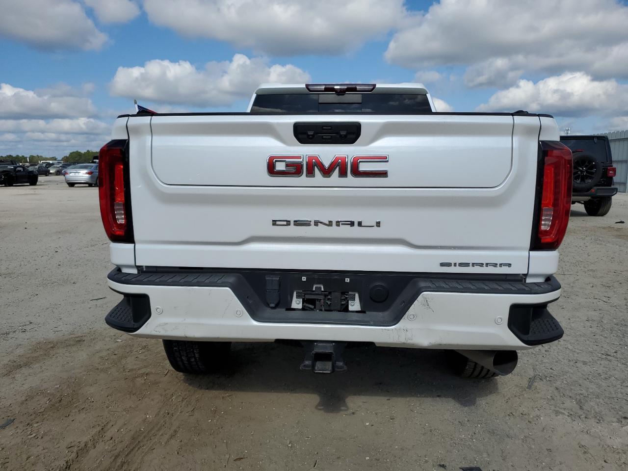 2020 GMC Sierra