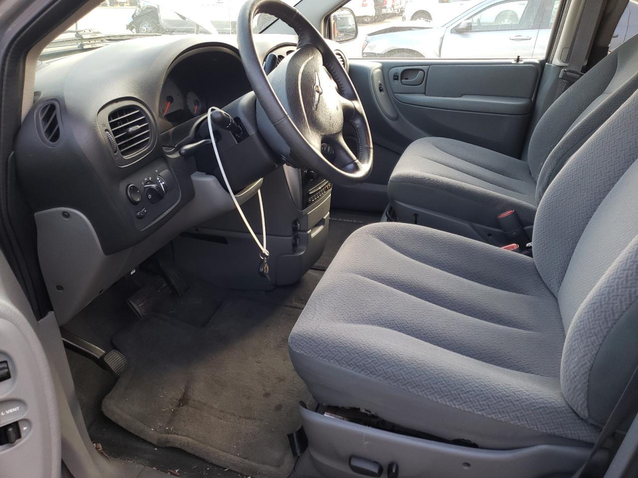 2007 CHRYSLER Minivan