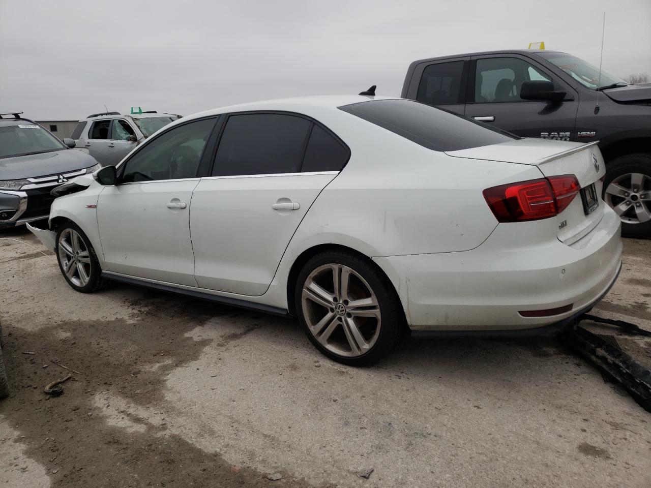 2016 VOLKSWAGEN JETTA