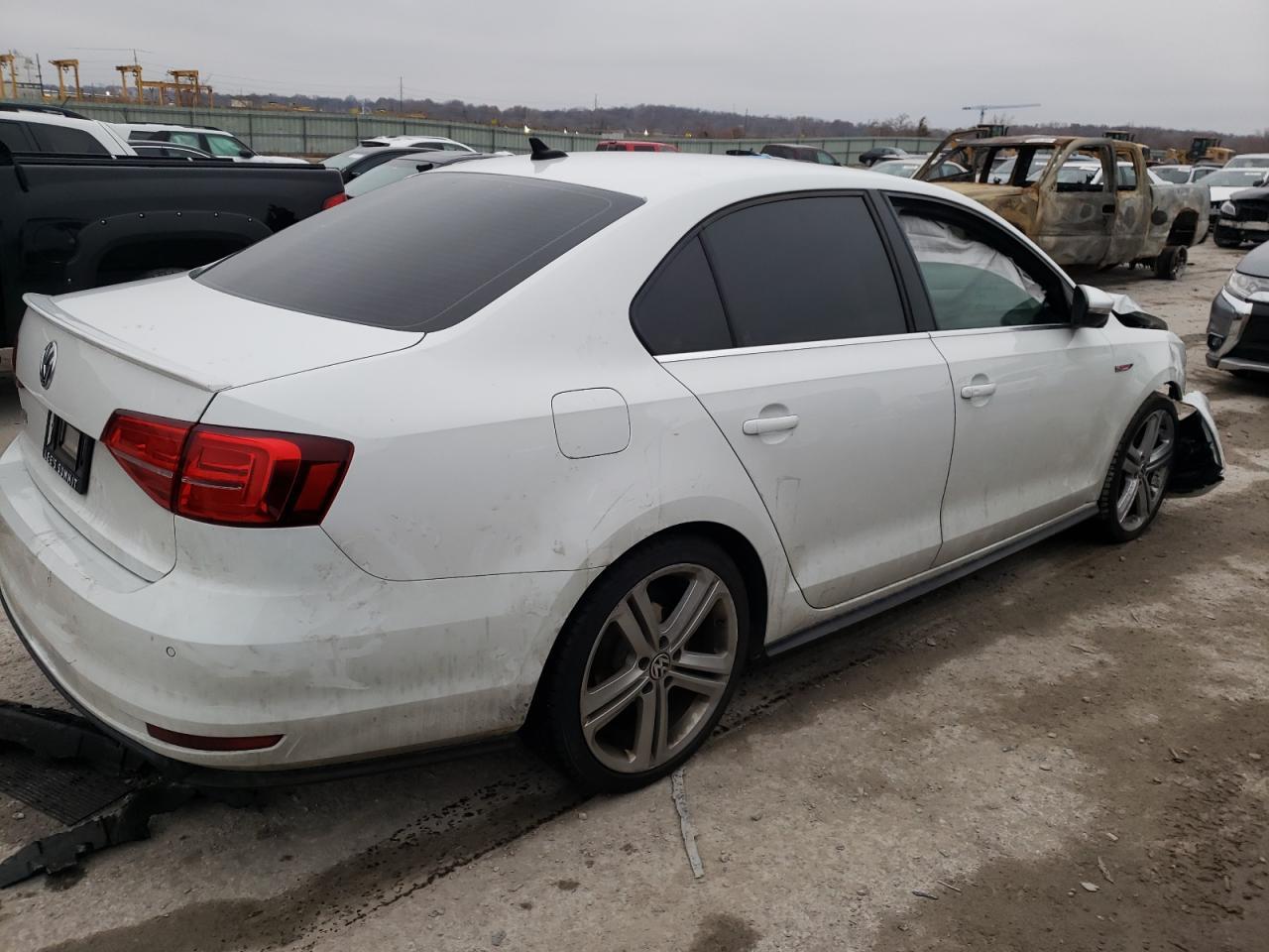 2016 VOLKSWAGEN JETTA