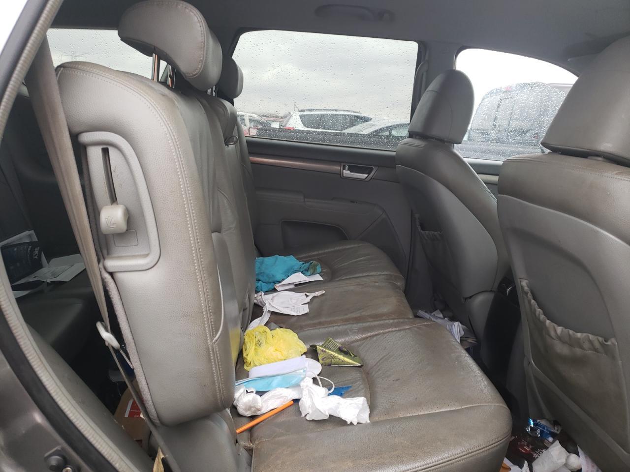 2009 KIA Borrego