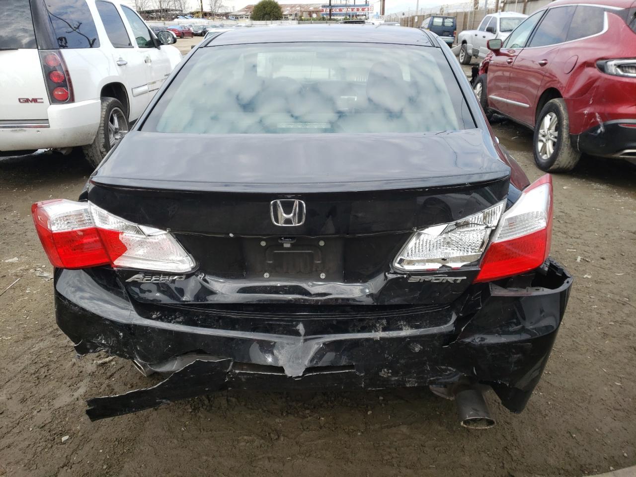 2015 HONDA ACCORD