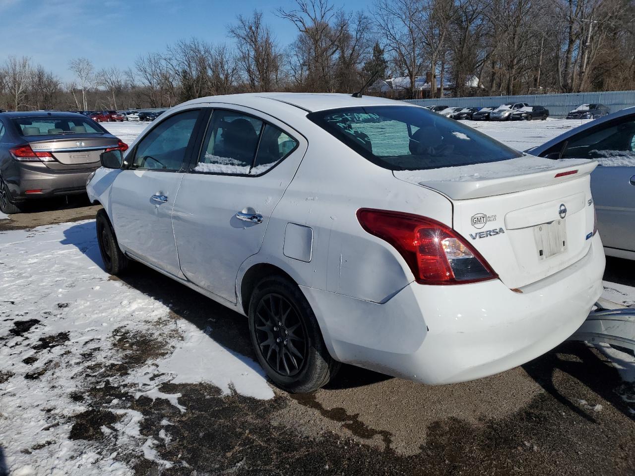 2016 NISSAN VERSA