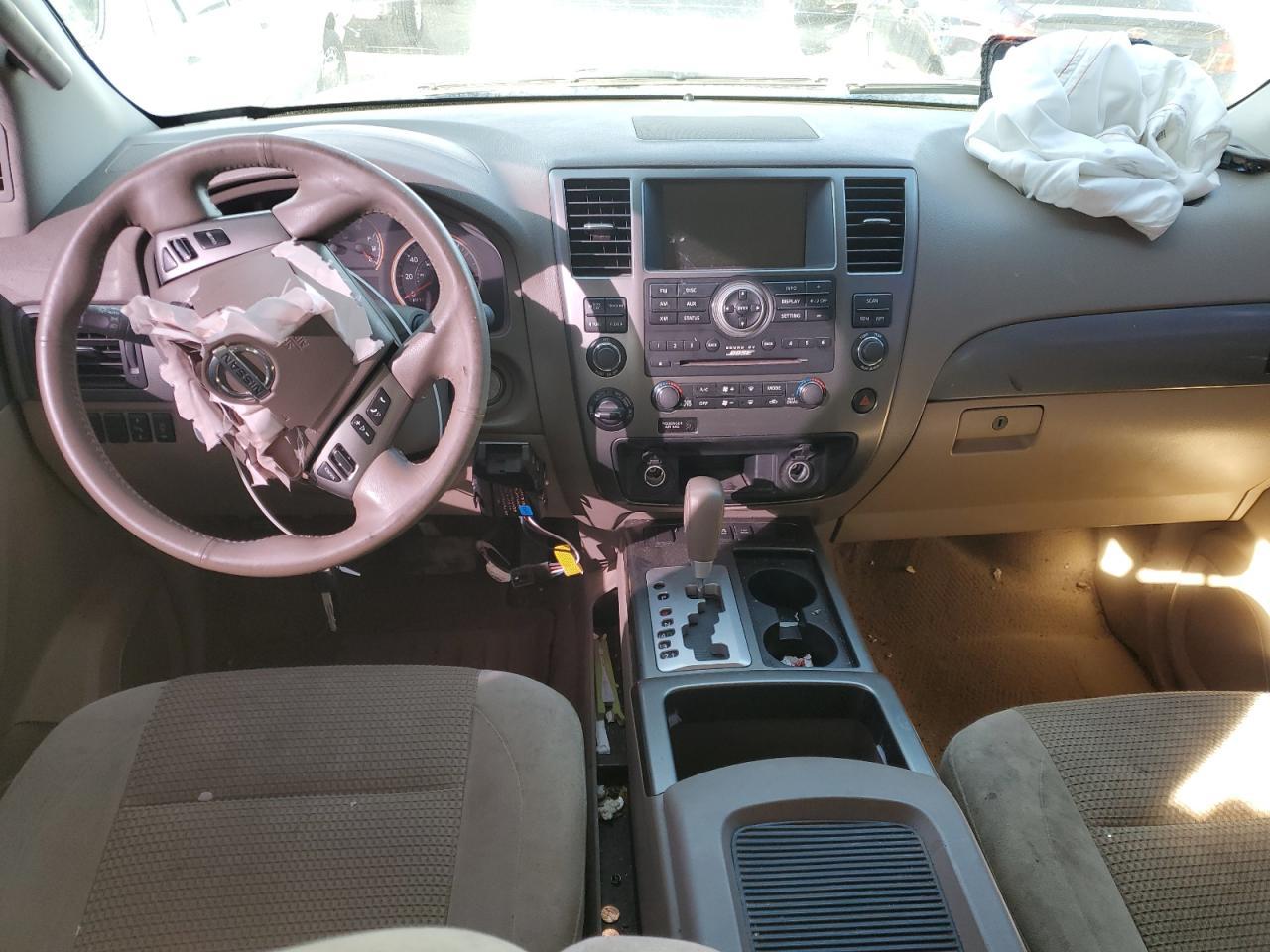 2015 NISSAN Armada