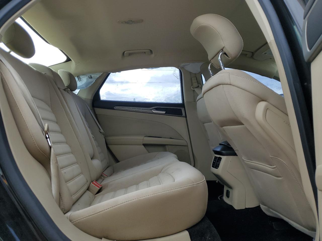2013 FORD FUSION