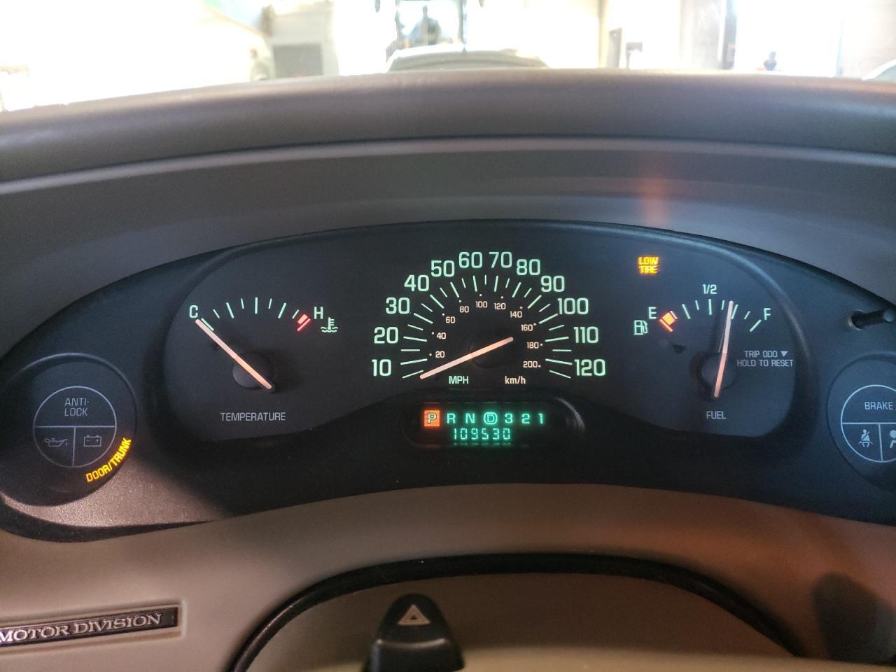 2000 BUICK Century
