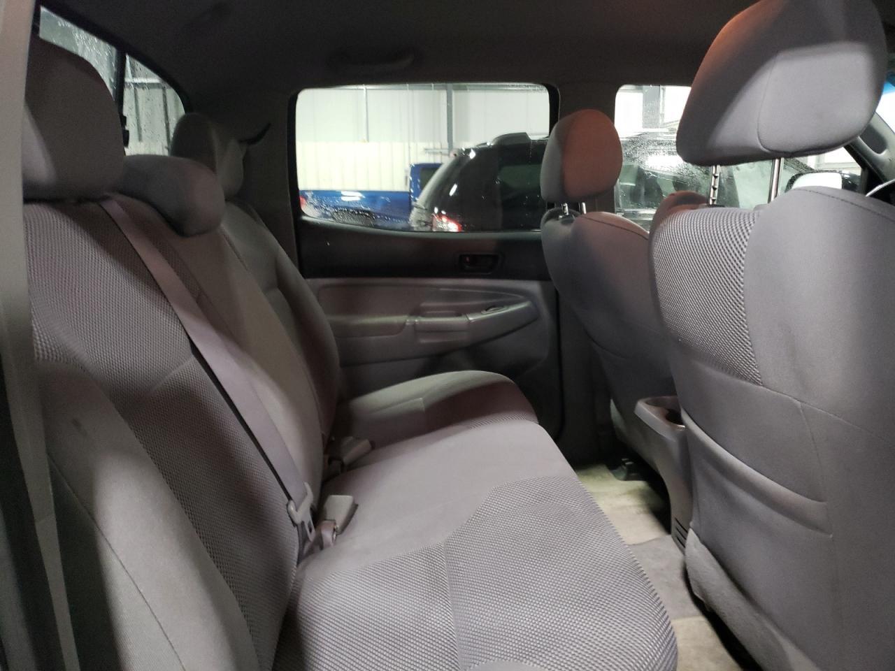 2005 TOYOTA TACOMA
