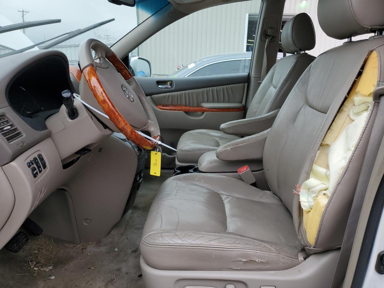 2008 TOYOTA SIENNA