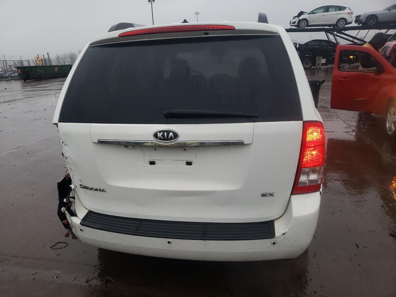 2012 KIA SEDONA