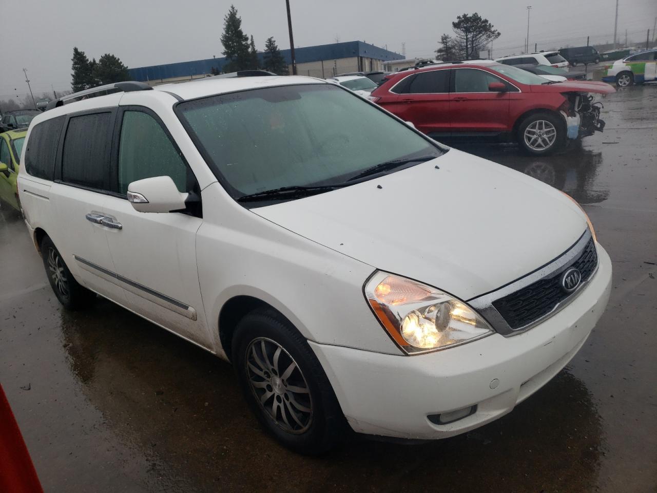 2012 KIA SEDONA