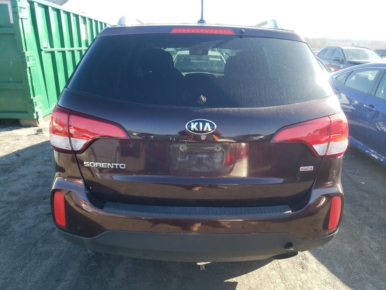 2015 KIA SORENTO