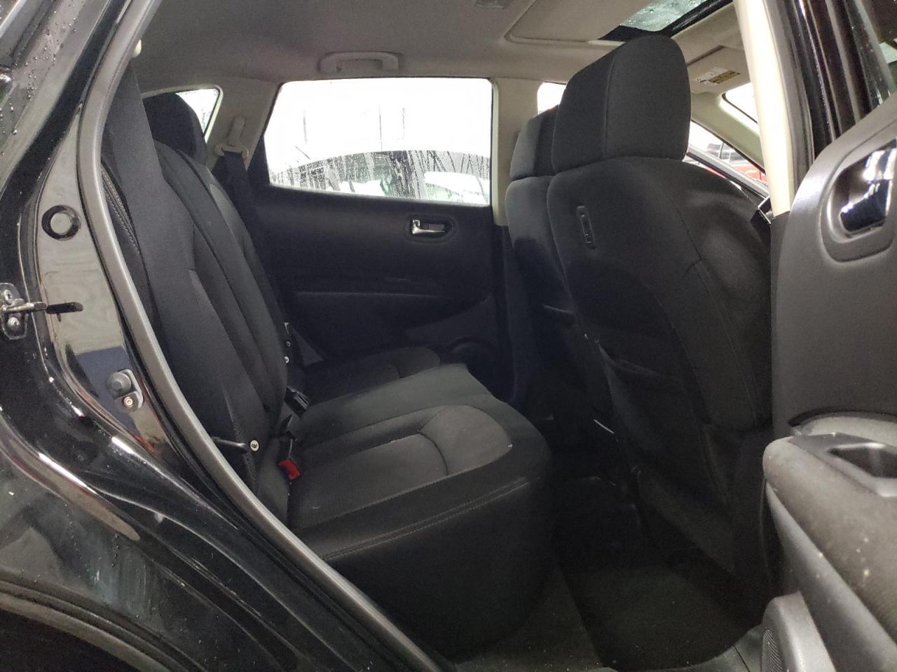 2012 NISSAN ROGUE