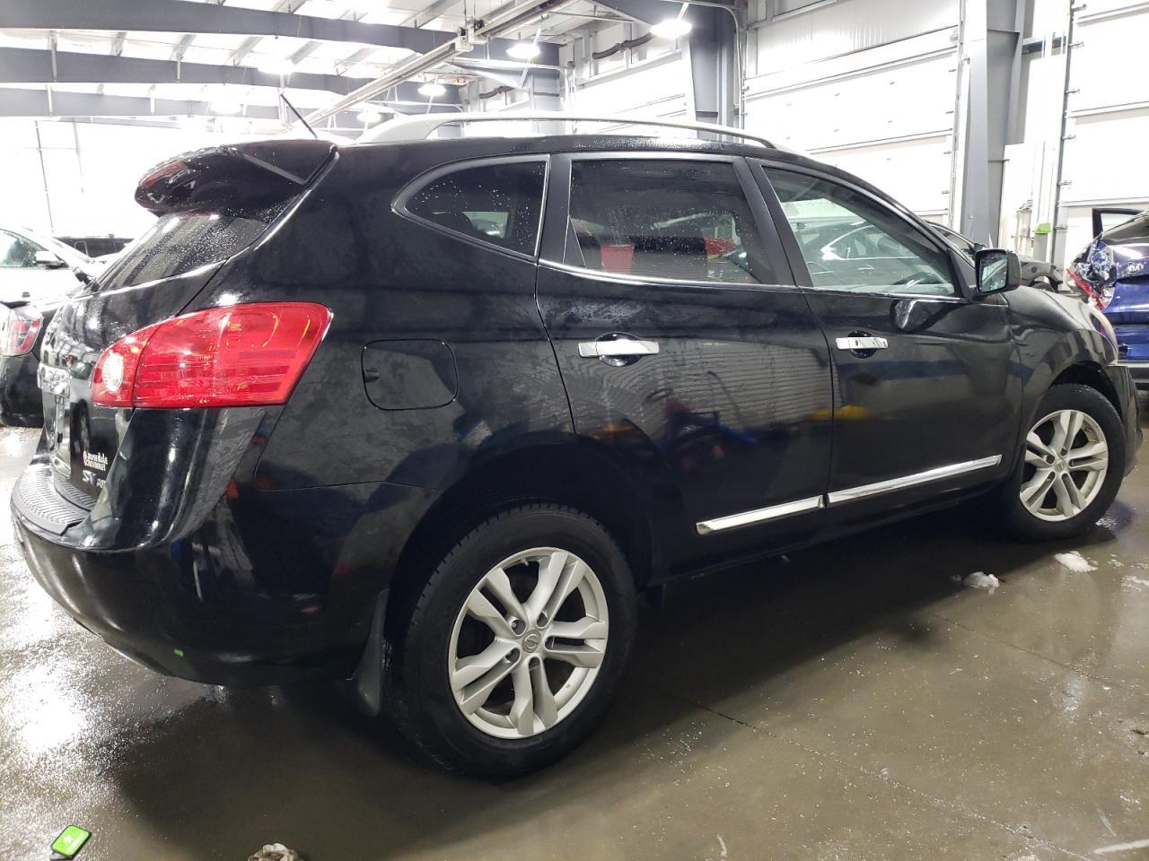 2012 NISSAN ROGUE