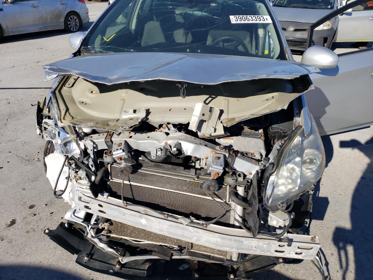2011 TOYOTA PRIUS