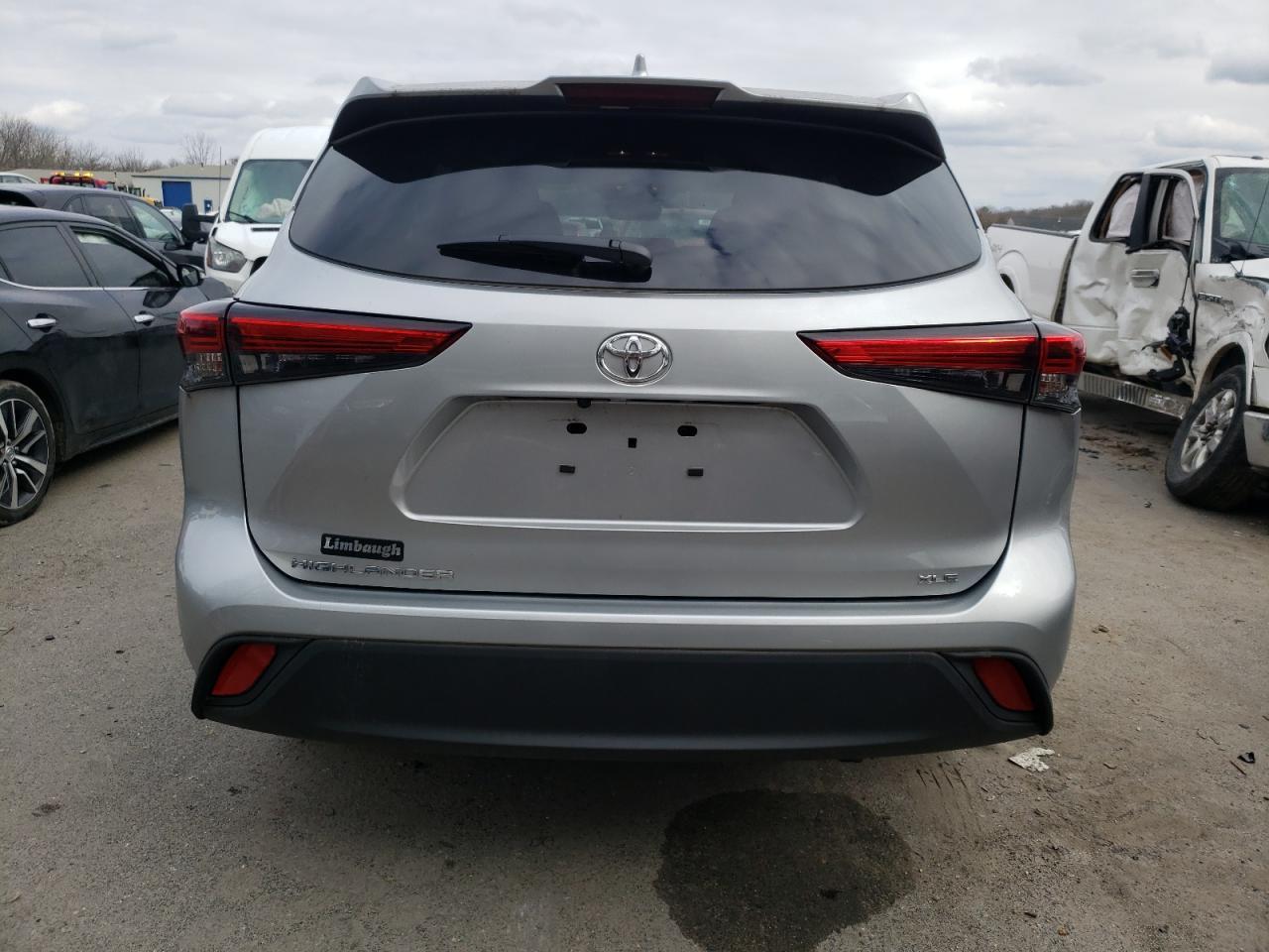 2022 TOYOTA HIGHLANDER