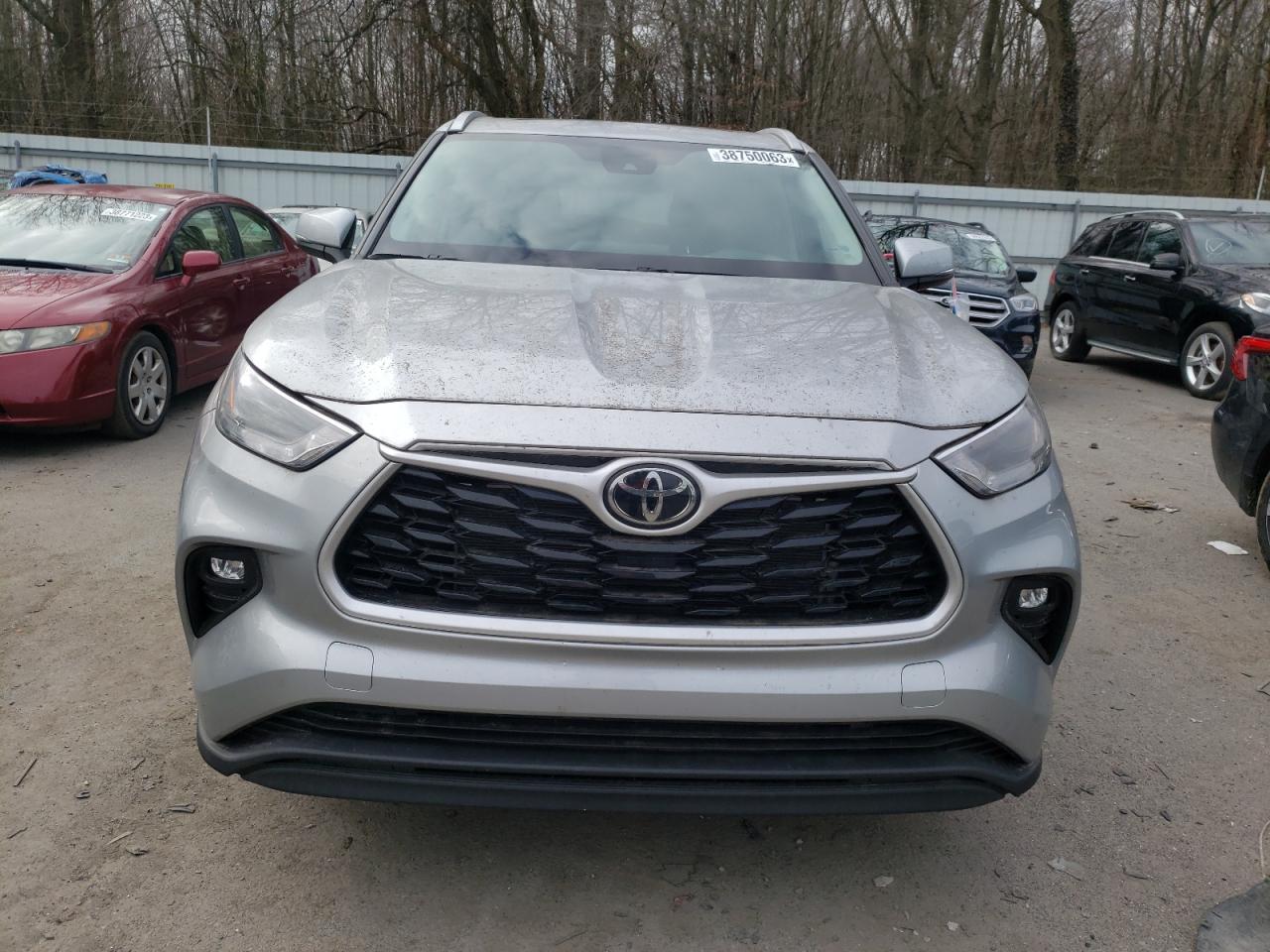 2022 TOYOTA HIGHLANDER
