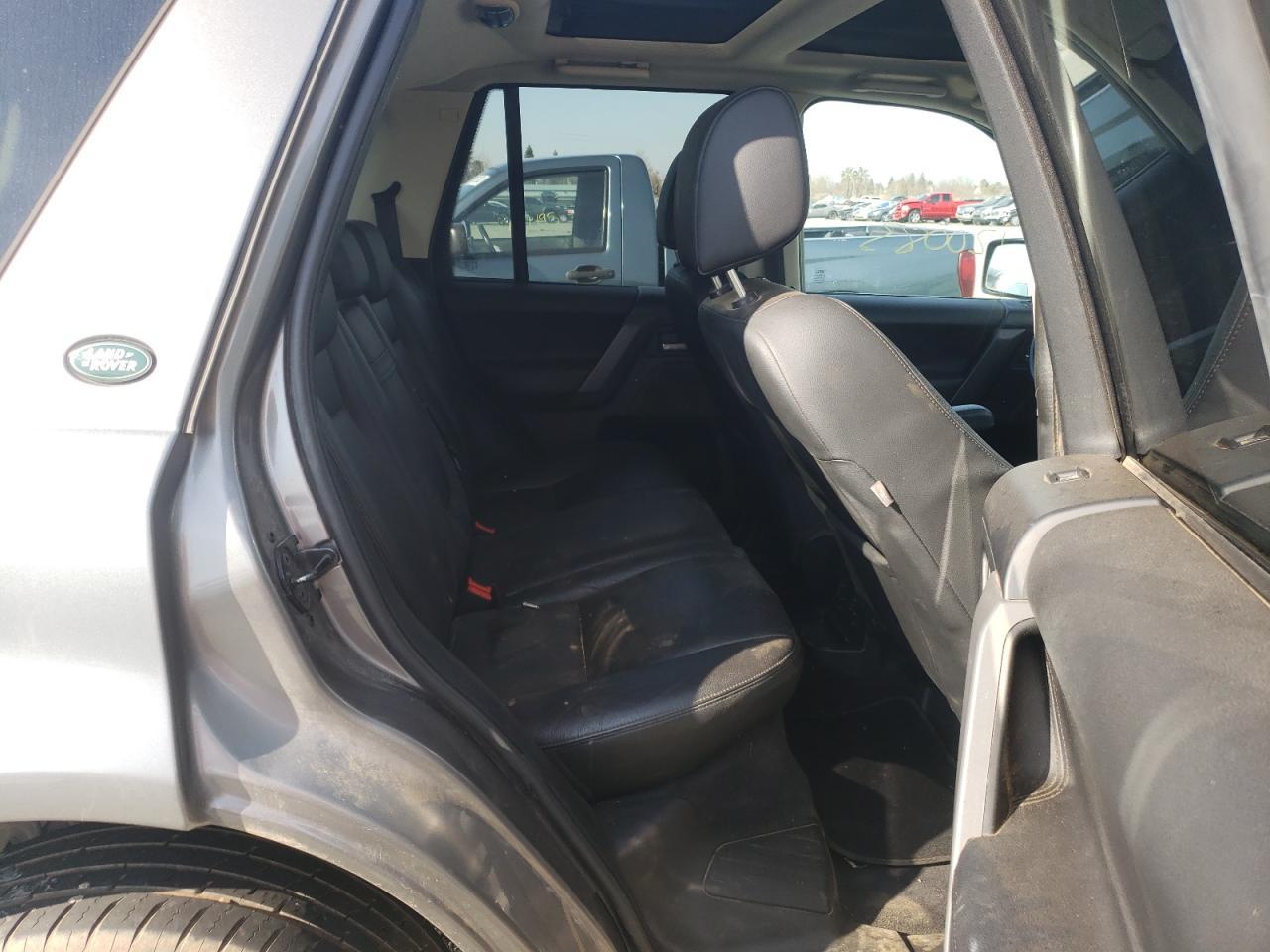 2009 LAND ROVER LR2