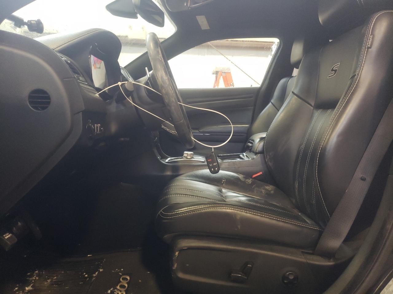 2015 CHRYSLER 300