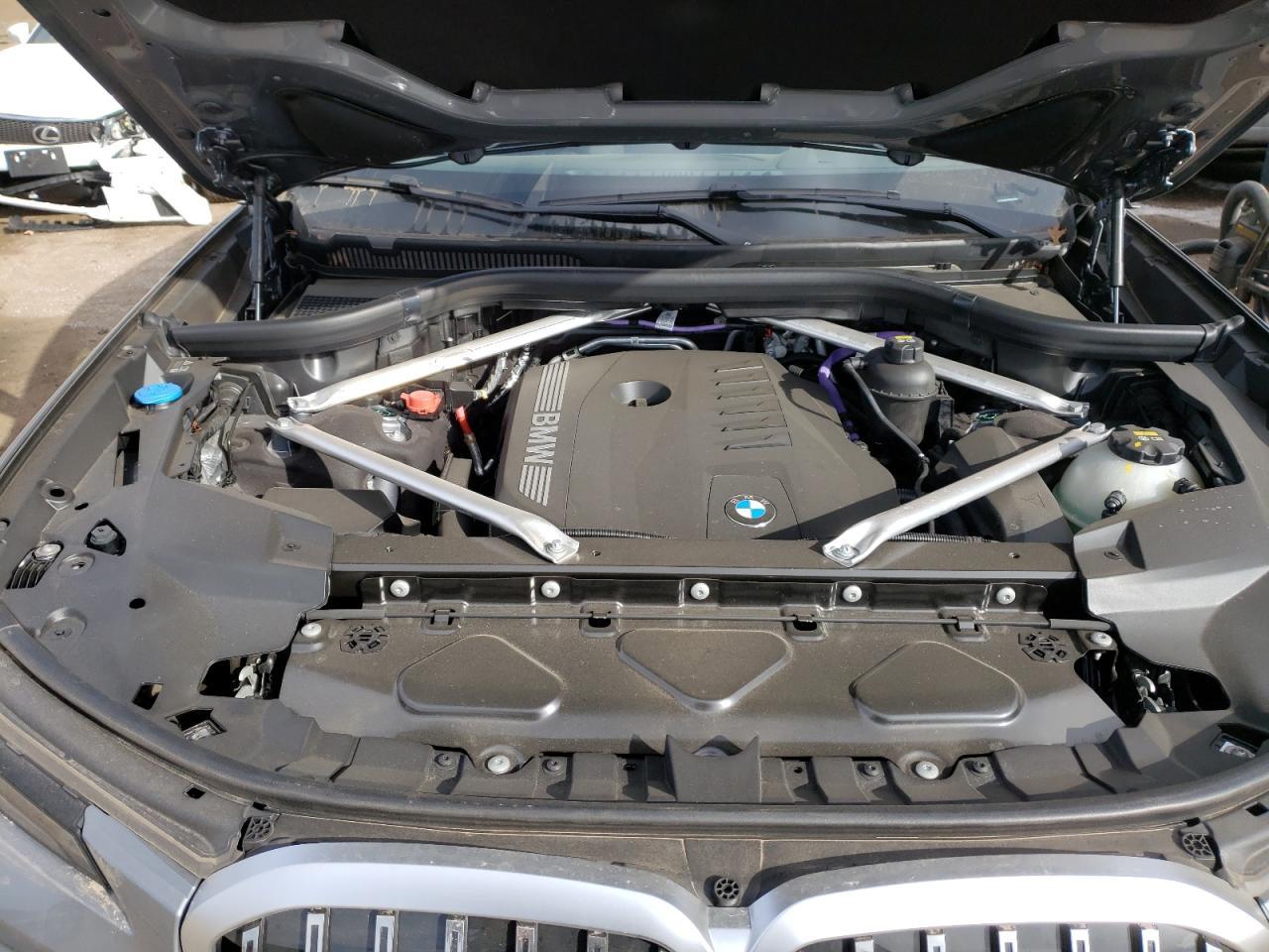 2023 BMW X7