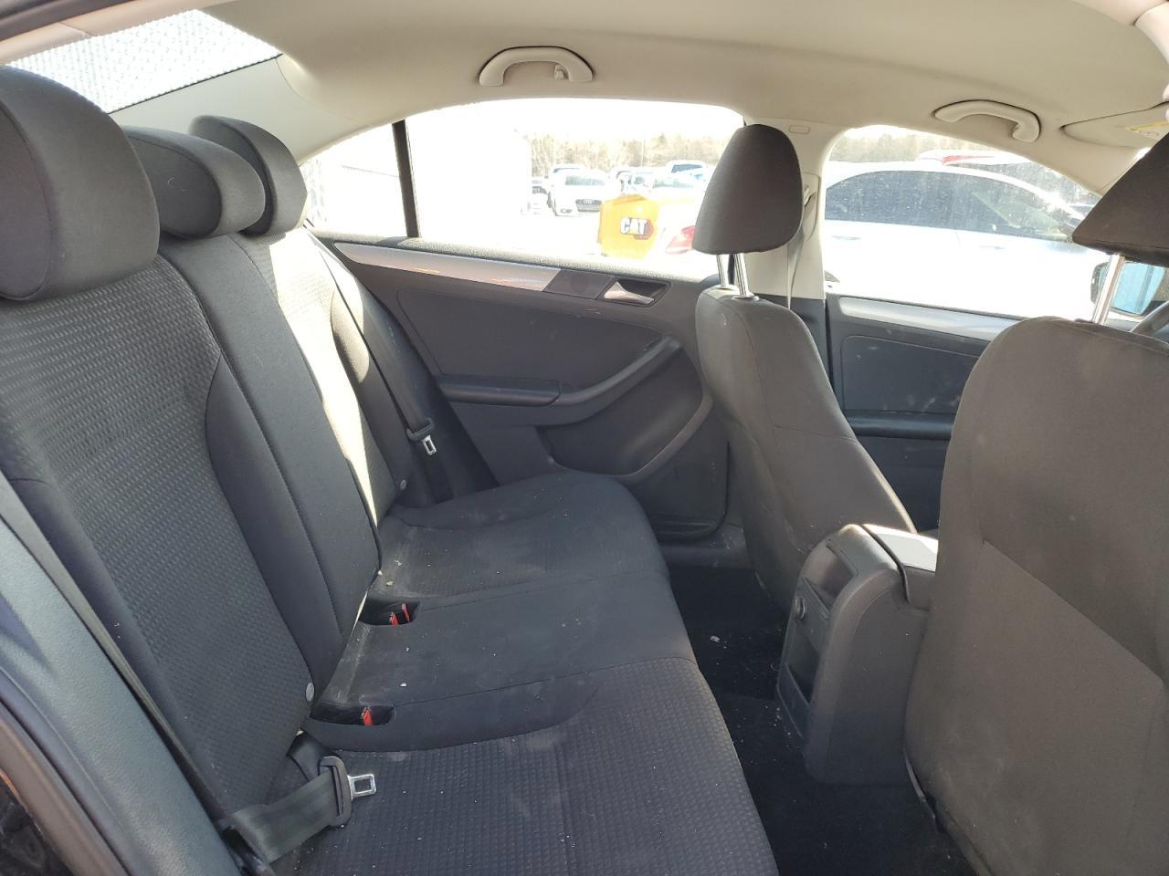 2016 VOLKSWAGEN JETTA