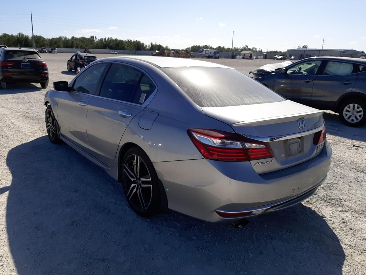 2017 HONDA ACCORD