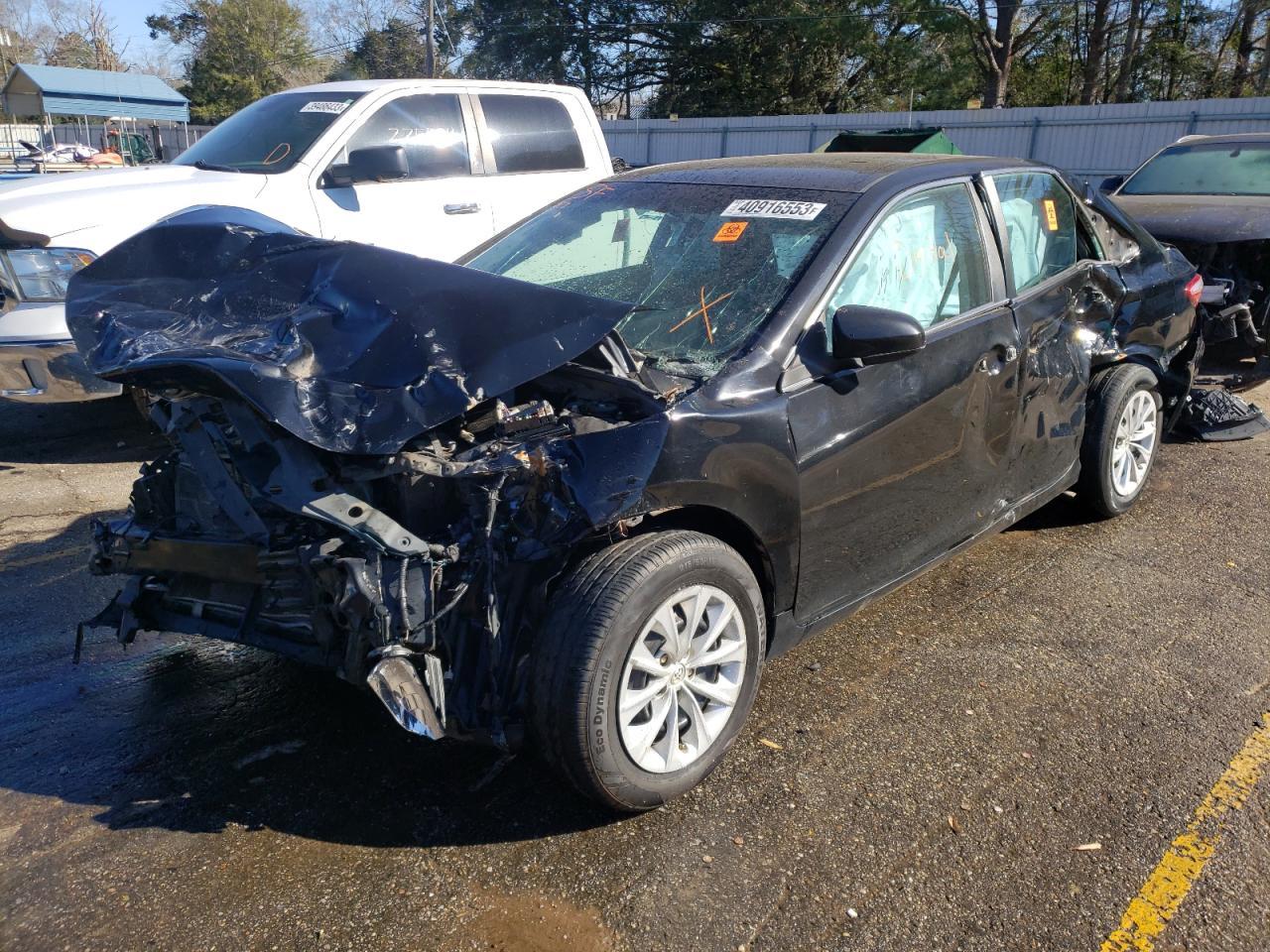 2015 TOYOTA CAMRY