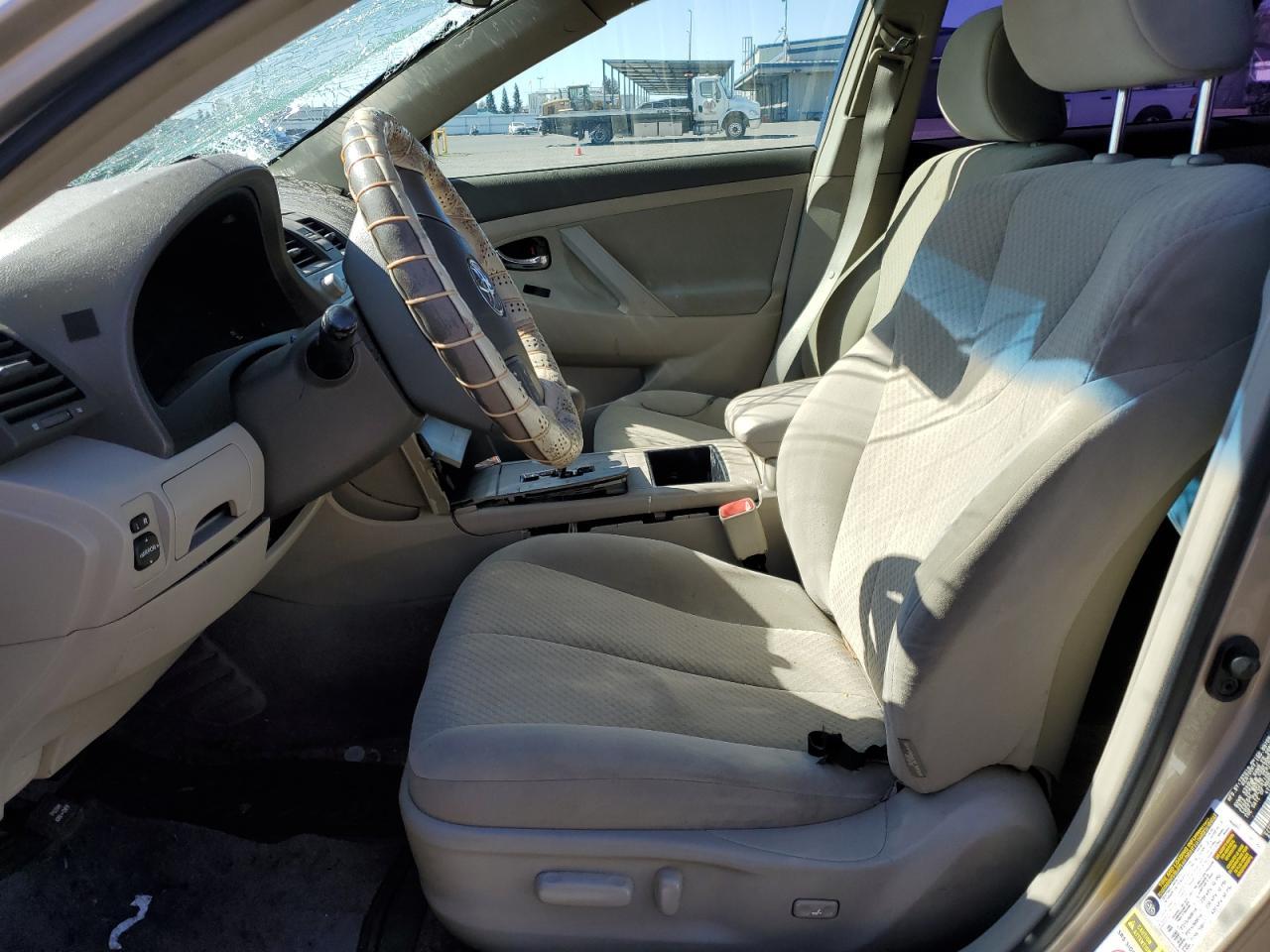 2009 TOYOTA CAMRY