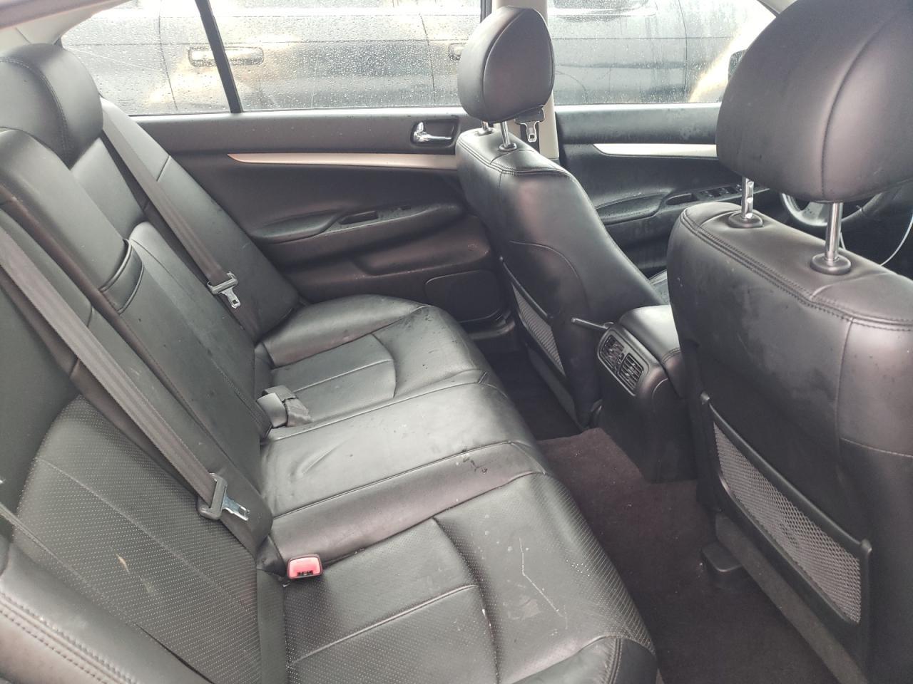 2012 INFINITI G25