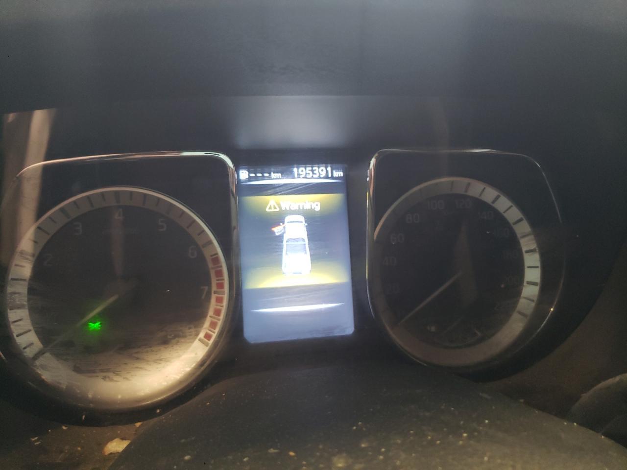 2016 NISSAN Titan