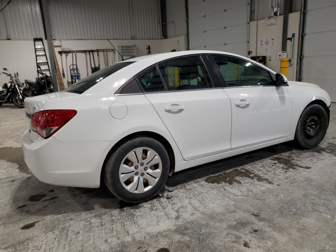2016 CHEVROLET CRUZE
