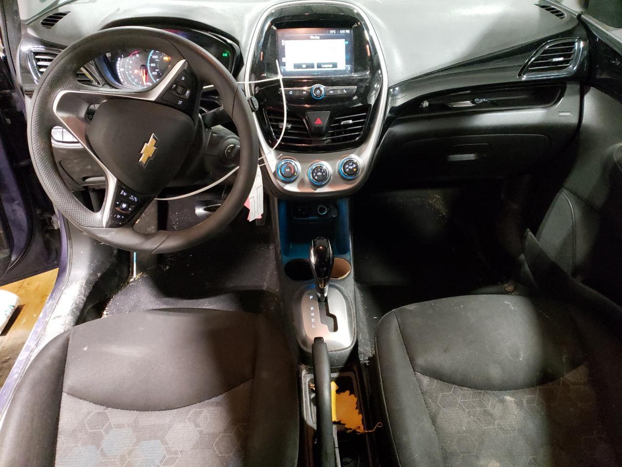 2017 CHEVROLET Spark