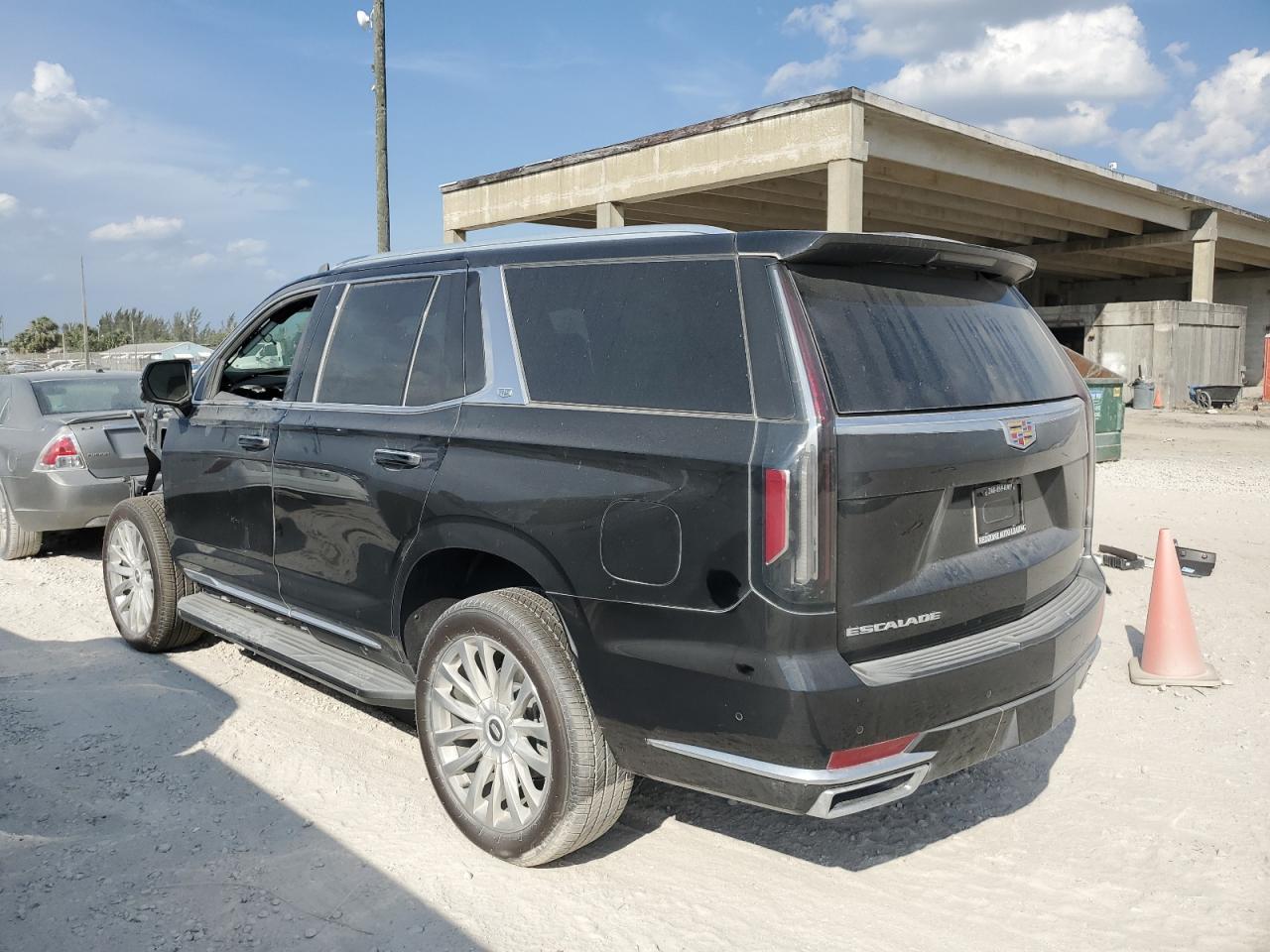2022 CADILLAC ESCALADE