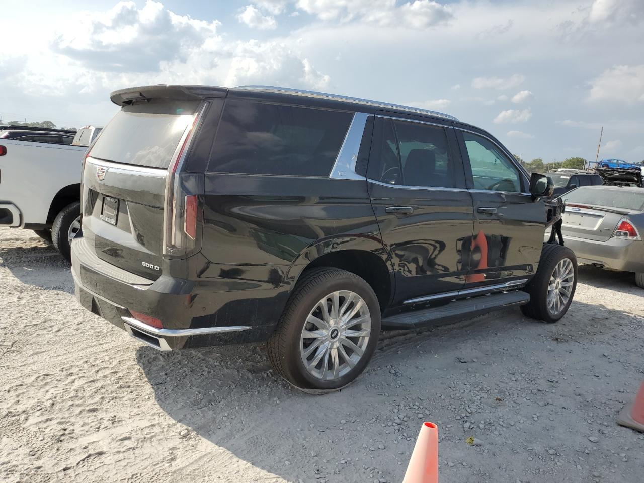 2022 CADILLAC ESCALADE