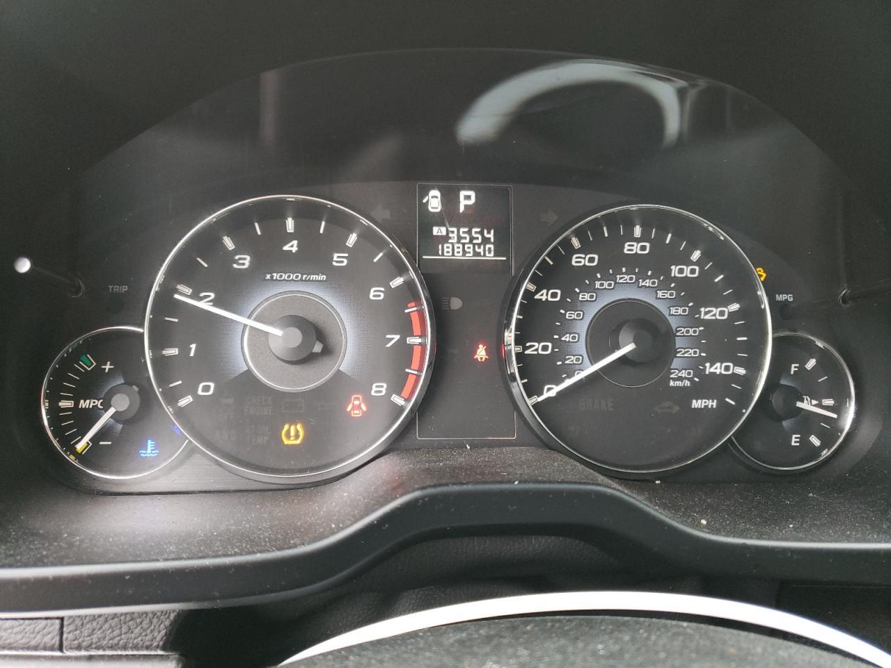 2010 SUBARU Legacy