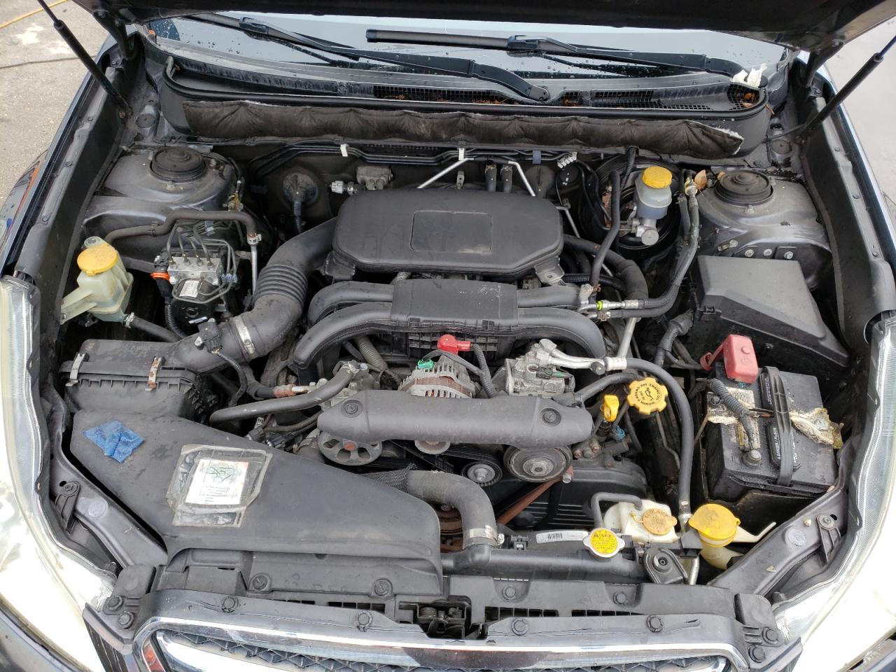 2010 SUBARU Legacy