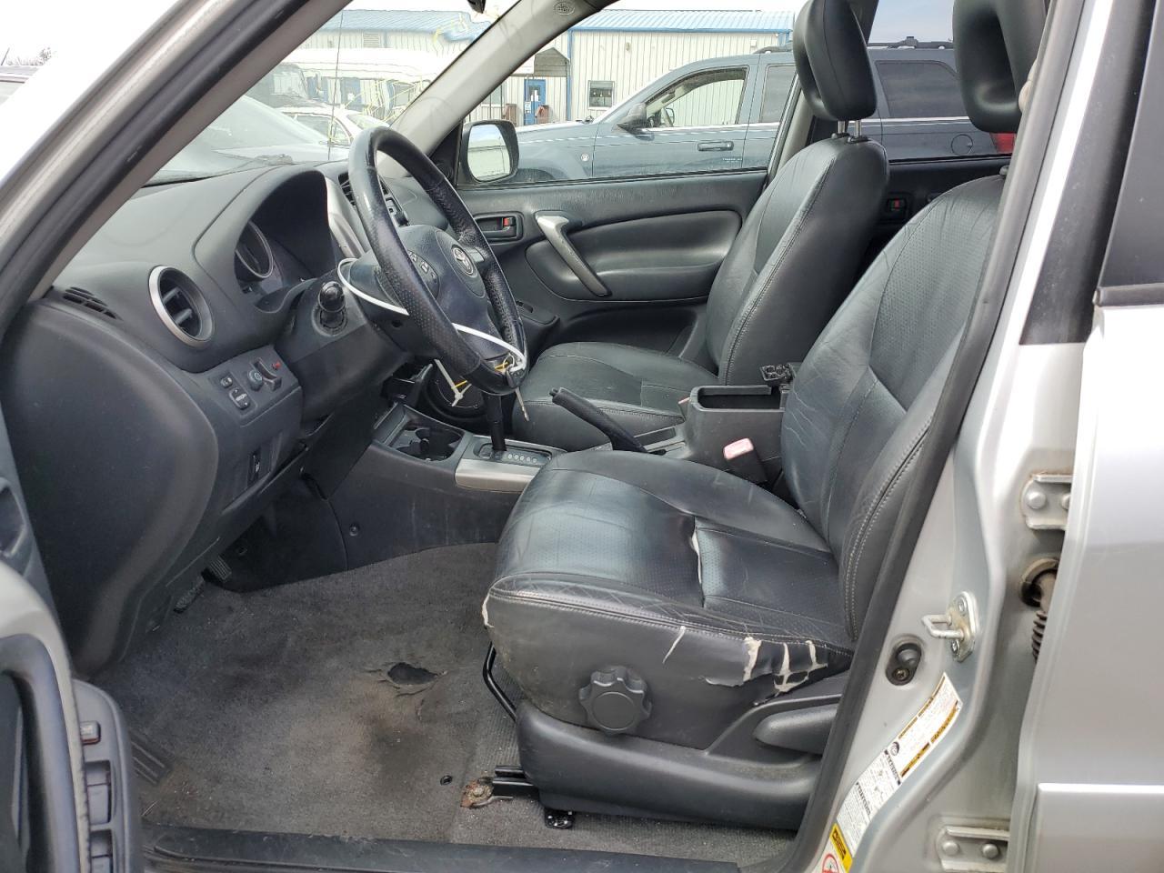 2005 TOYOTA RAV4