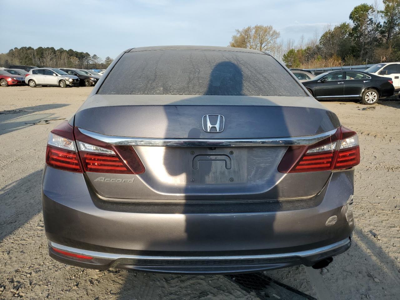 2016 HONDA ACCORD
